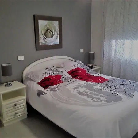 Avenida Tirajana Nº3 *