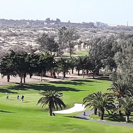 Avenida Tirajana Nº3 *