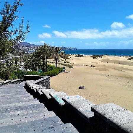 Avenida Tirajana Nº3 * Playa del Inglés