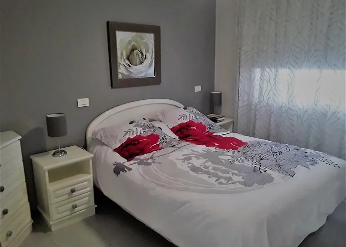 Avenida Tirajana Nº3 *